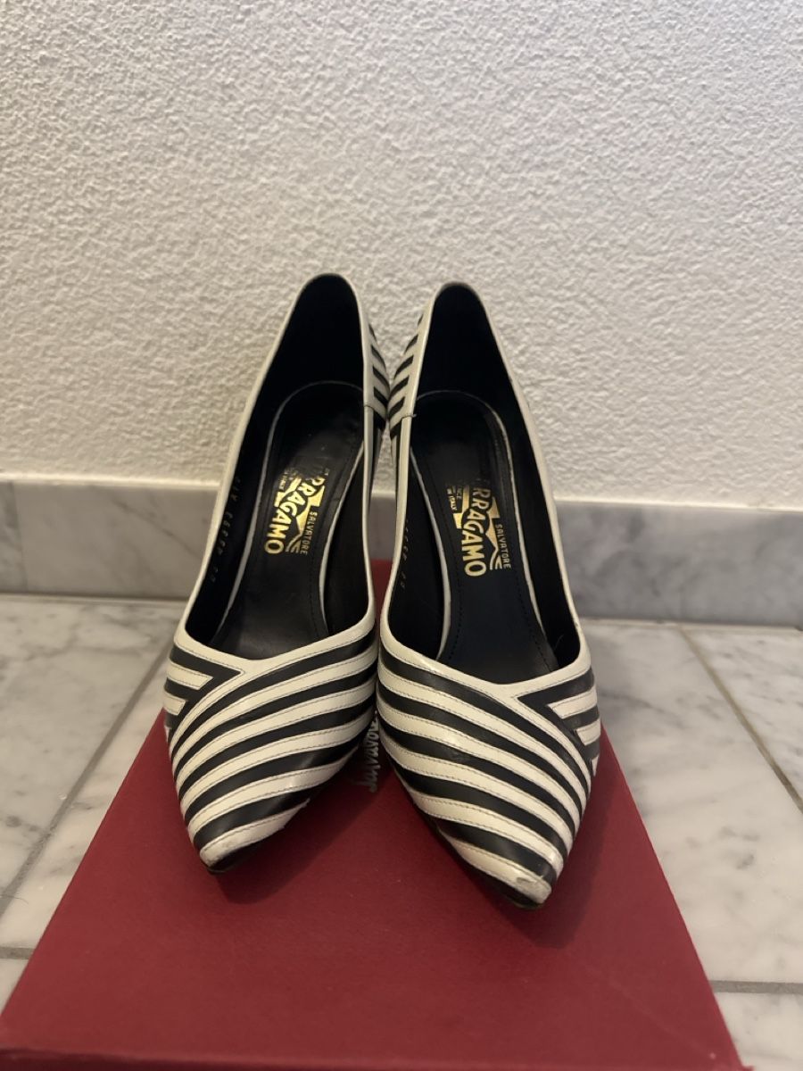 Salvatore Ferragamo Scarpe da donna: Ferragamo – Usato da Teufen AR venduto da sem_f5yg 2
