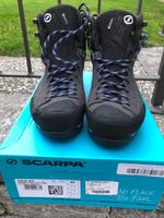 Scarponi donna marca Scarpa nro 40