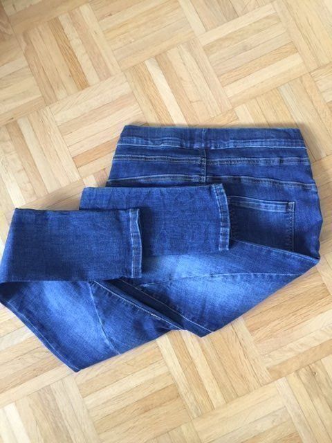 Jeans: Jeans mit Kordel Gr. S, Neu! – Nuovo (secondo la descrizione) da Walenstadt venduto da ricamul 7