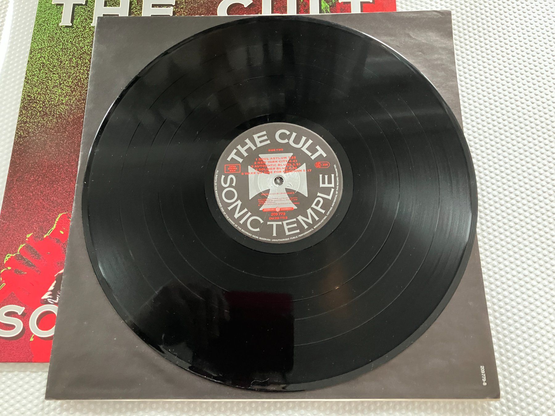 Dischi in vinile: The Cult – Usato da Aarwangen venduto da Jukebox3 8