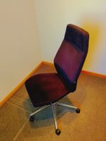 Bürostuhl dunkelbraun mit Rollen gebraucht guter Zustand