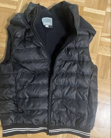 Bench Steppweste Doppel Seite mit Kapuze, Schwarz, Grösse M