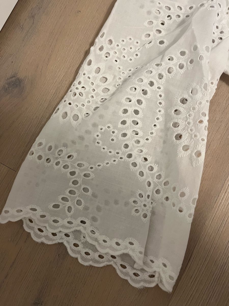 Camicette: Bluse mit Lochmuster weiss S neu – Nuovo (secondo la descrizione) da Birrwil venduto da vanyboo 2