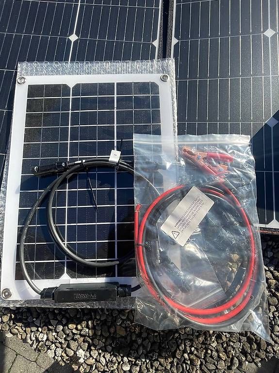 Solargeräte und Solarprodukte: Solaranlage mit 2 Panel – Gebraucht aus Wengi b. Frutigen von Tomaeg0 2