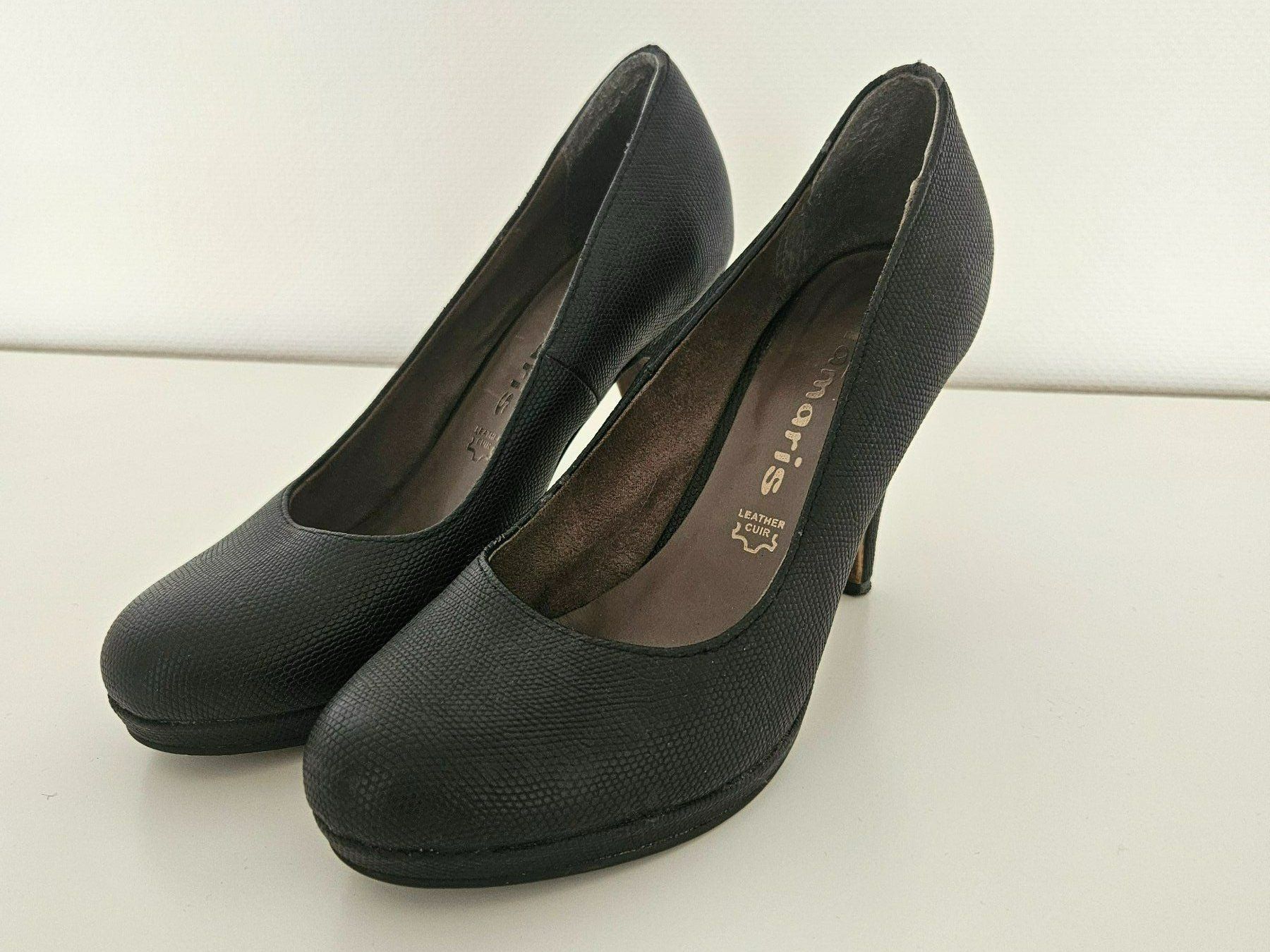 Tamaris Damenschuhe: Pumps schwarz (Tamaris) – Gebraucht aus Gockhausen von Carolin_K