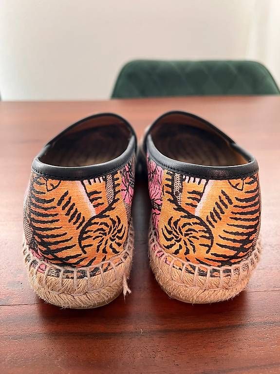 Scarpe da donna: Gucci Espadrilles (39) – Usato da Wädenswil venduto da Volvic13 1