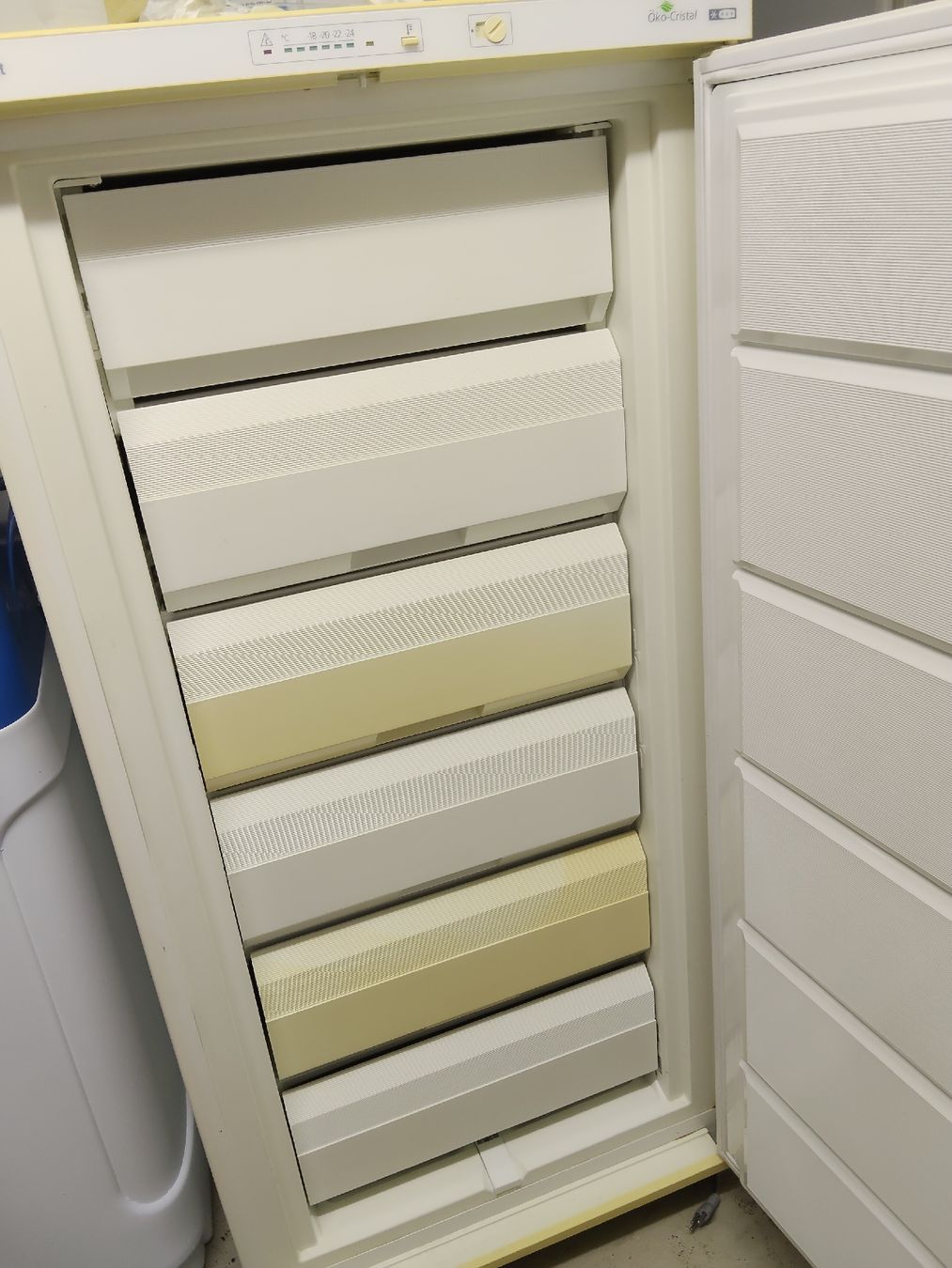 Gefrierschrank: Gefrierschrank – Gebraucht aus Triengen von RealX 2