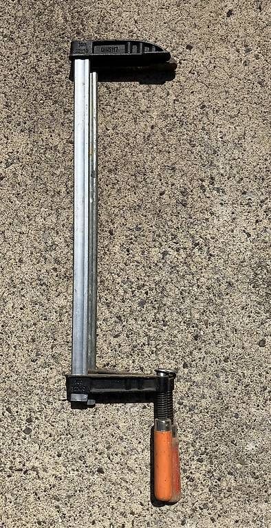 Tutti gli attrezzi: Schraubzwingen 60cm – Usato da Wolfertswil venduto da mb9081