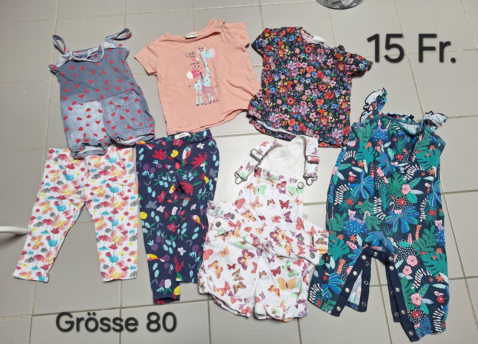 Lotti & Set di vestiti: Kleiderset Sommer Grösse 80 – Usato da Sissach venduto da Nothing123