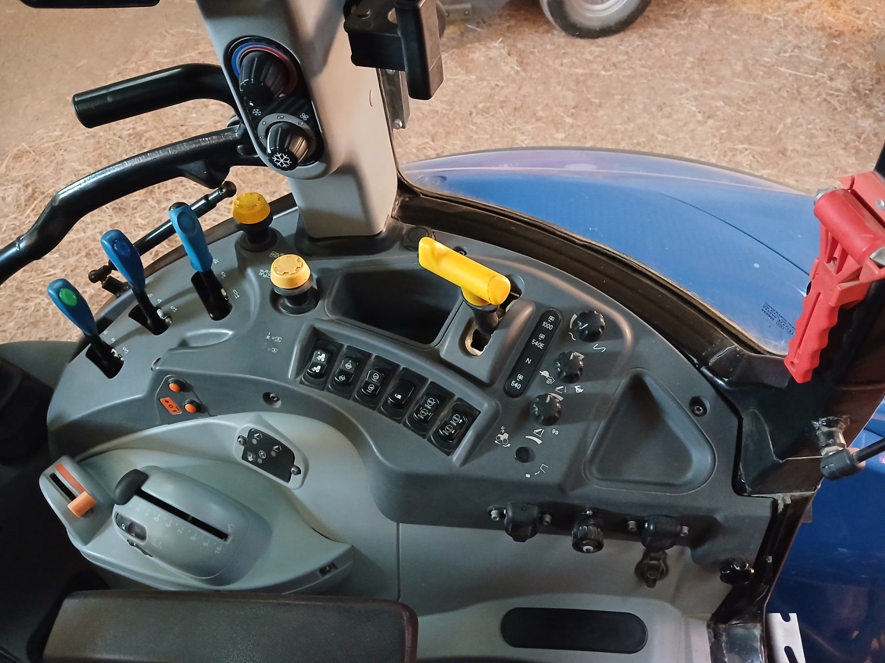 New Holland Trattori: Zu Verkaufen – Usato da Zuzgen venduto da s.jakober 4