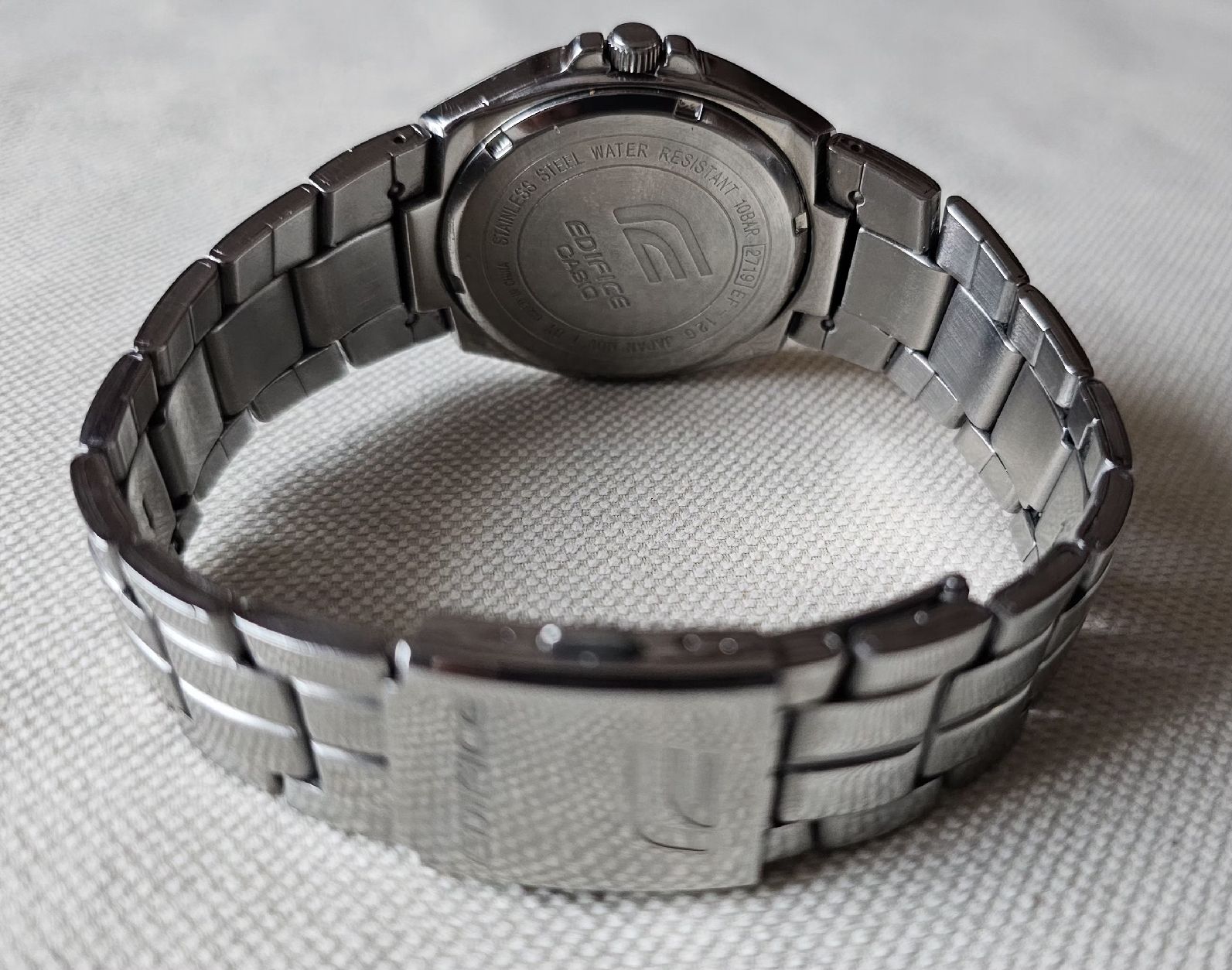 Casio Orologi: EDIFICE CASIO WR 100 Elegante Herrenuhr 42.5mm – Usato da Speicher venduto da Lemore 4