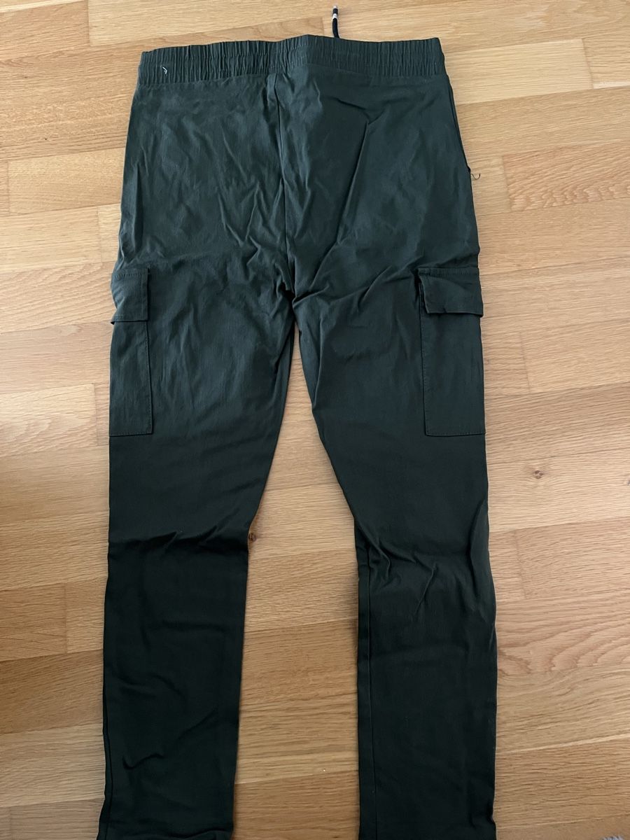 Hosen: Chicoree Khaki Cargo Hose, Gr. M, neuwertig – Neu (gemäss Beschreibung) aus Lenzburg von car_pzg8 1