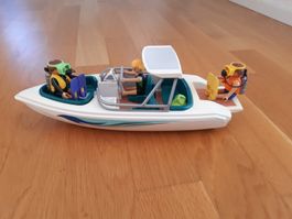 Bateau Playmobil avec plongeurs et accessoires bon état