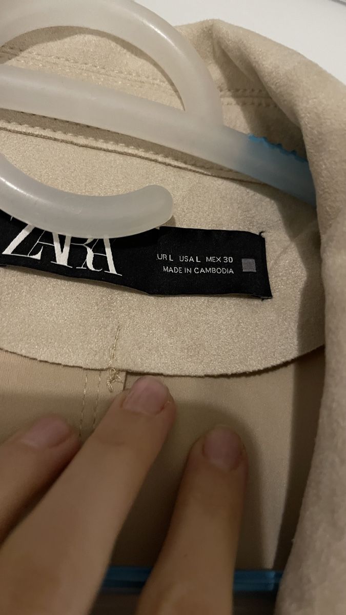 Zara Gilet & Giacche senza maniche: Weste Suede von Zara – Nuovo (secondo la descrizione) da Lausen venduto da sim_hgp6 2