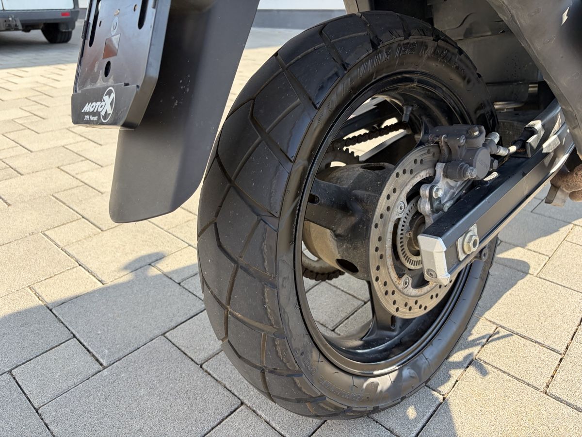Suzuki Touring: Suzuki DL650A – Usato da Wünnewil venduto da lak_9mhk 5