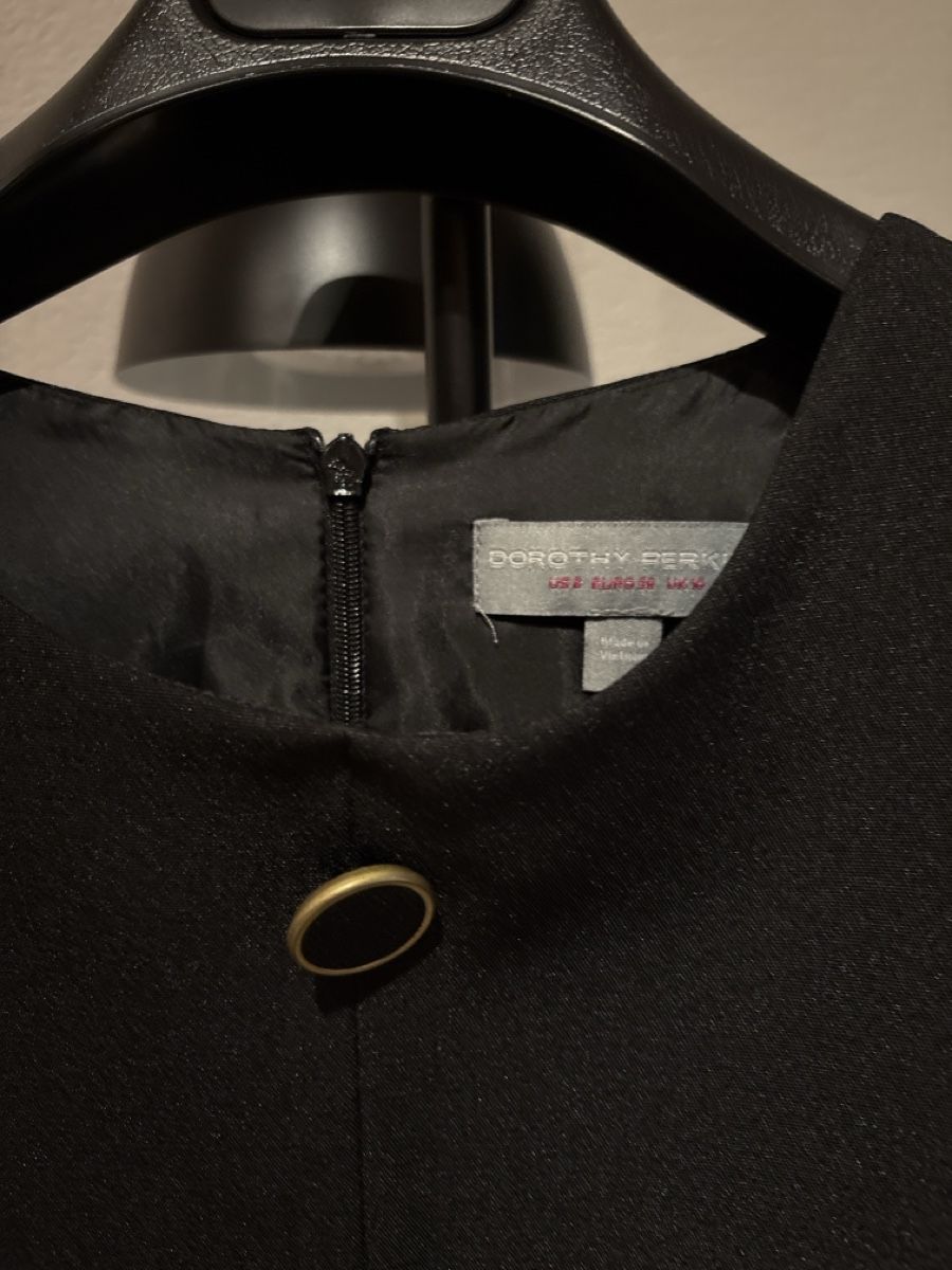 Vestiti: Elegantes schwarzes Kleid Gr. 36 – Usato da Niederbüren venduto da Monde09 1