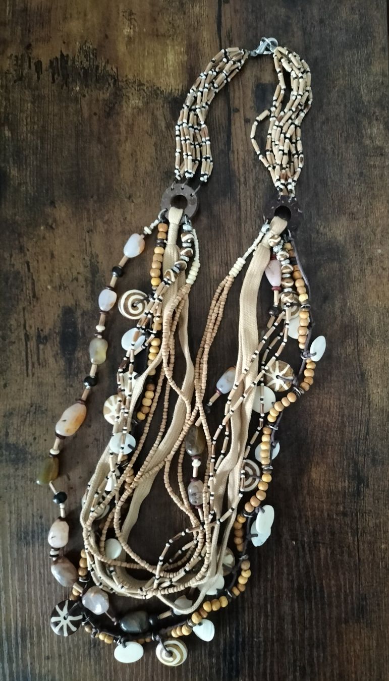 Catenine: traumhafte Vintage-Kette – Usato da Pieterlen venduto da Plasticbox