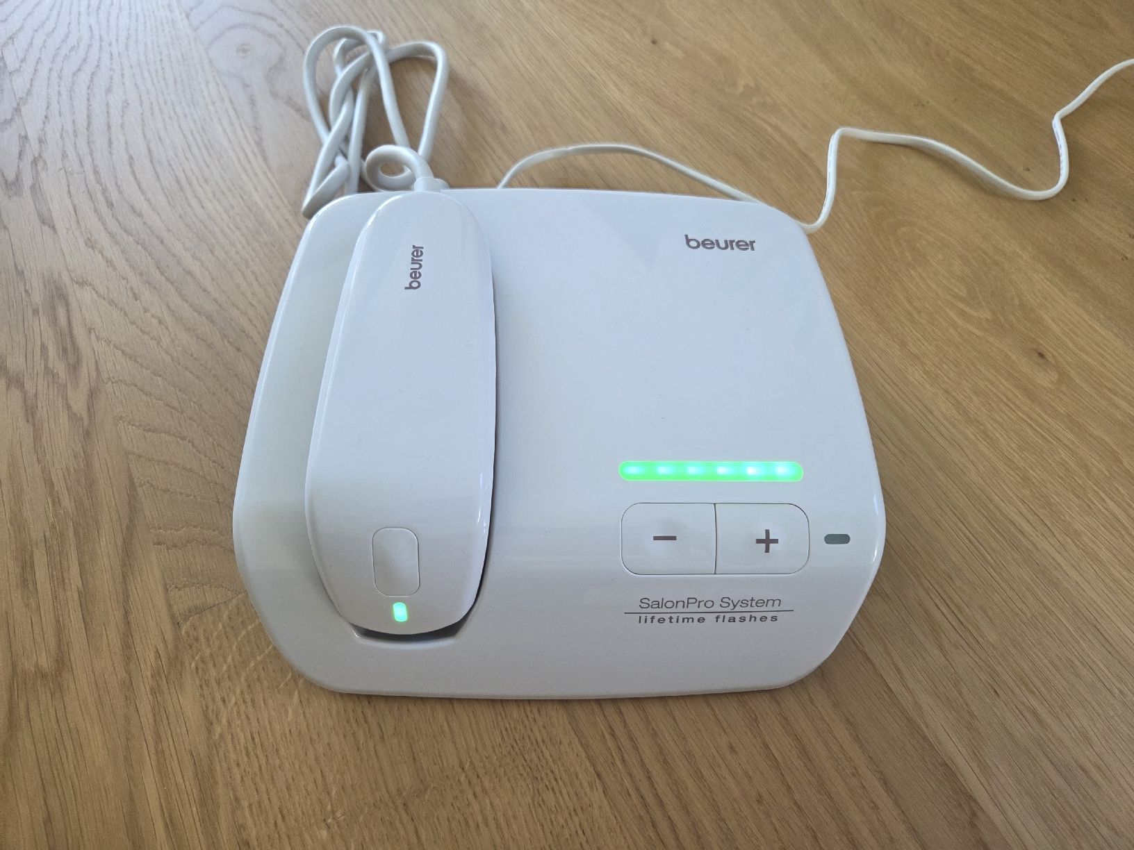Beurer Epilatori: Beurer SalonPro System IPL 10000+ – Usato da Männedorf venduto da Anelim2