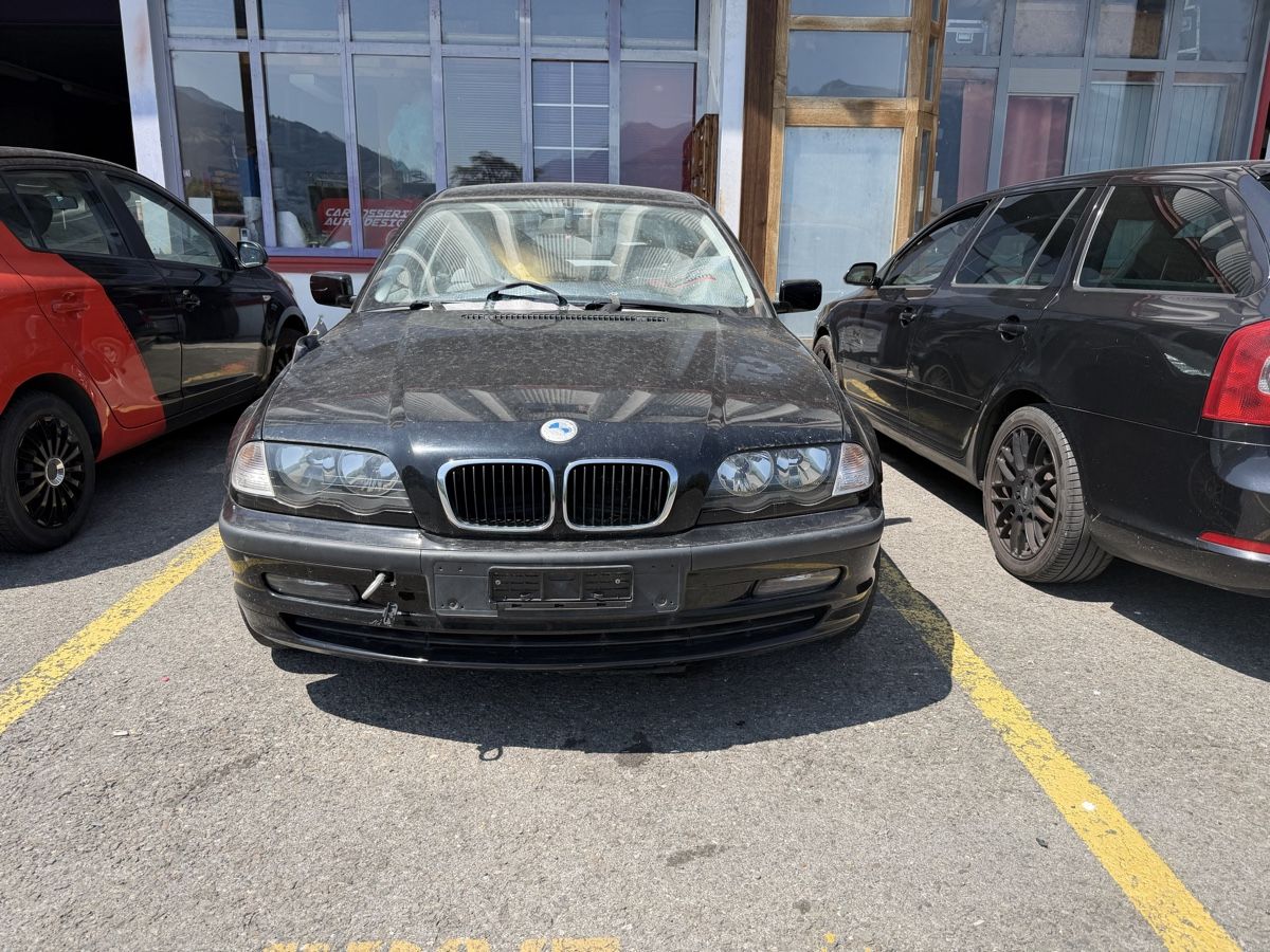 BMW Automobili: 320d – Usato da Monthey venduto da kas_7wlh 1
