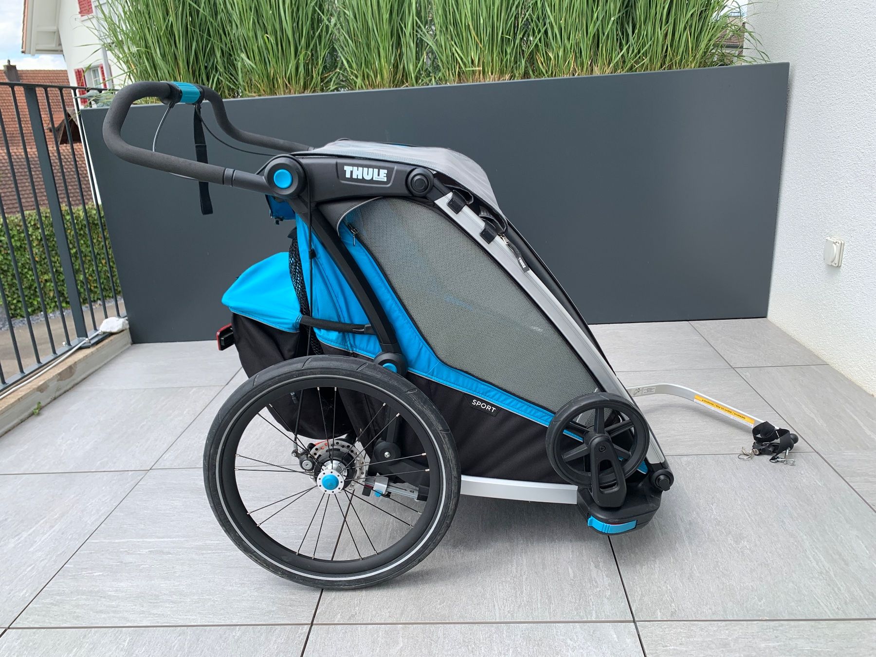 Thule Rimorchi: Thule Chariot Sport 2 Kinderanhänger – Usato da Winkel venduto da Olivia_0907 1