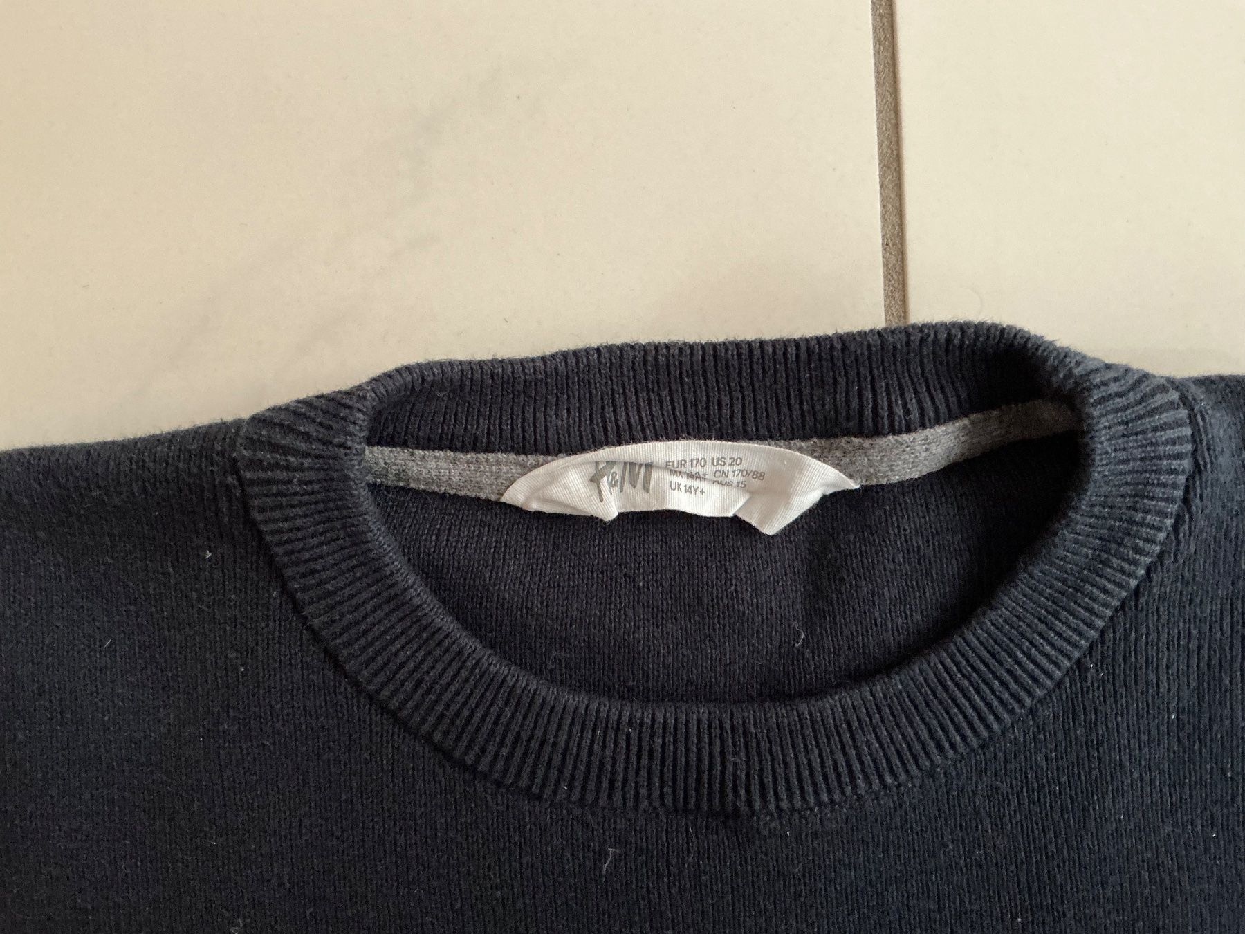 H&M Pulls et sweat-shirts: Schöner Strickpullover Gr.170 von H&M – D'occasion à Biel-Benken BL par Sahra1 2