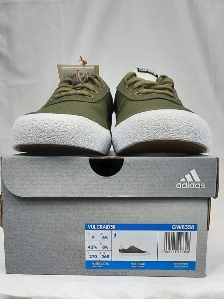 Adidas Scarpe da uomo: ADIDAS VULCRAID3R Skateboard Sneaker olive Gr. 42 2/3 – Nuovo e nell'imballaggio originale da Seuzach venduto da VT-Collections1 9