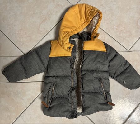 Winterjacke Grösse 92
