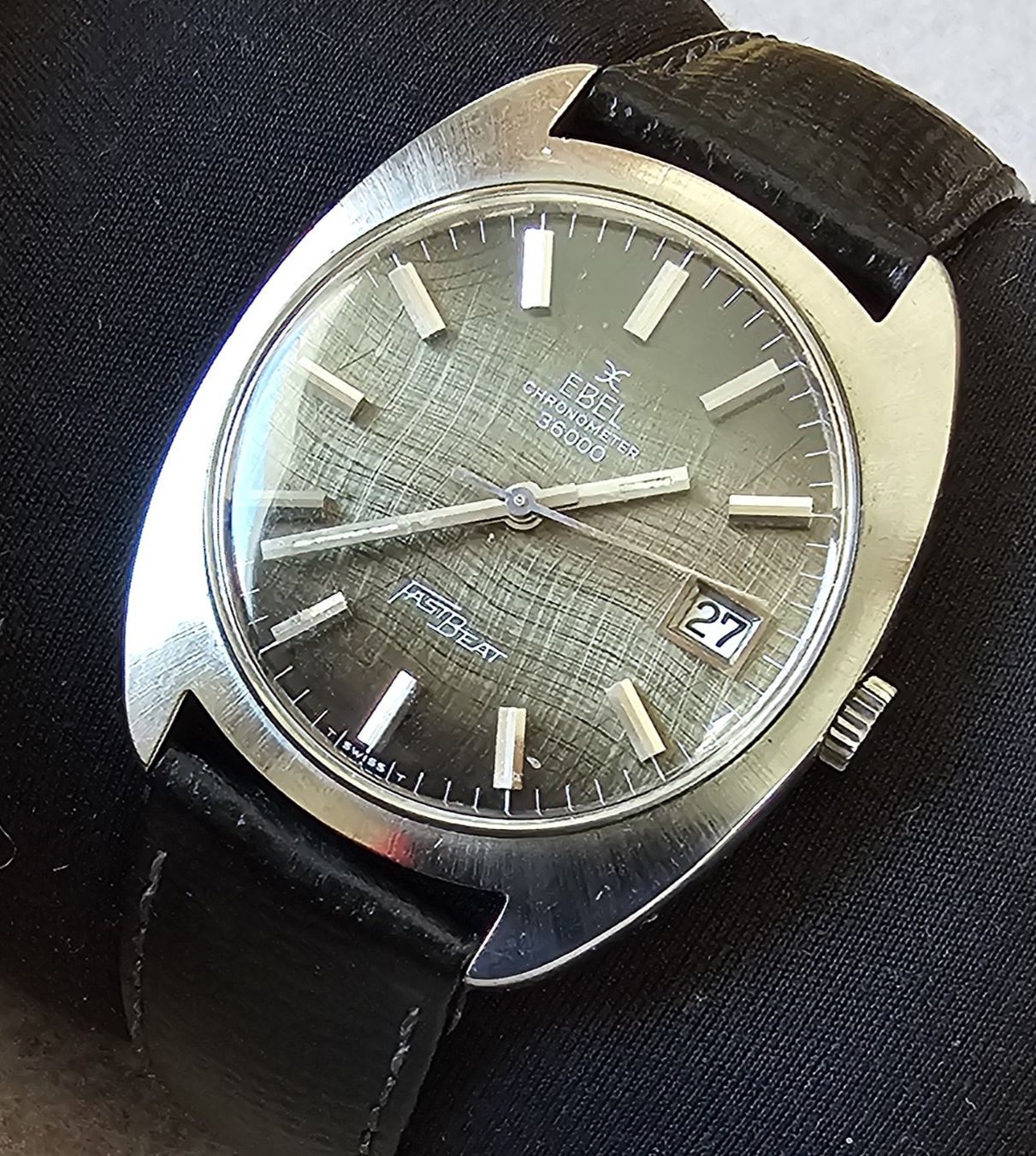 Ebel Orologi: EBEL Cronometer 36000 FastBeat Automatic Elegante Herrenuhr  – Usato da Speicher venduto da Swisswtch 1