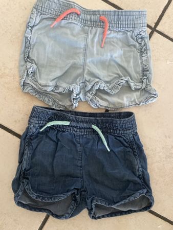 2 leichte Stoff Shorts Denim Gr.74/80 Mädchen Top