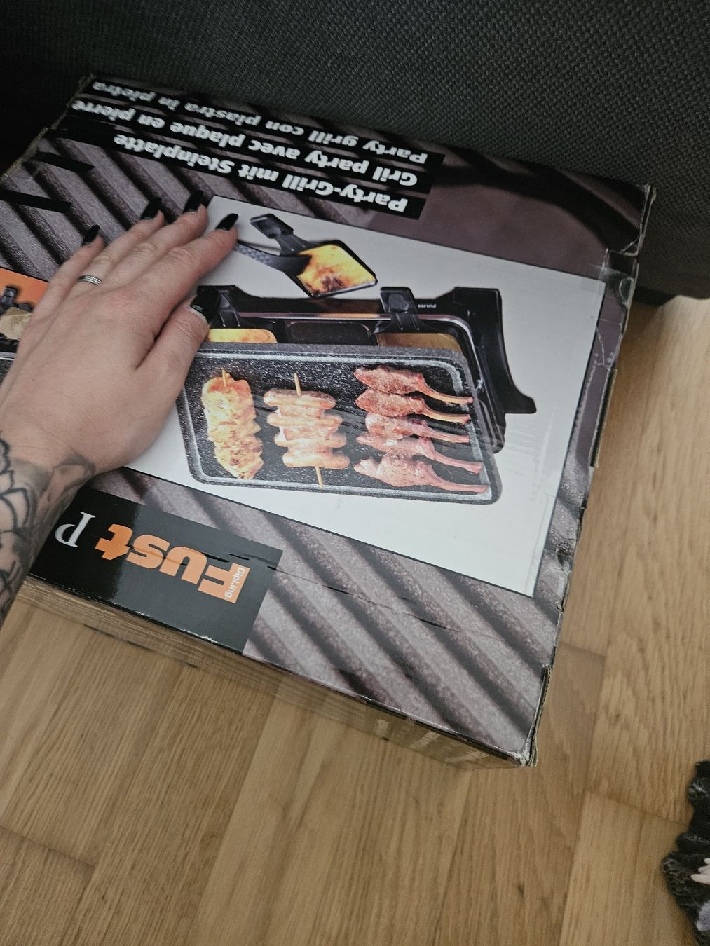 Fust Elettrodomestici da cucina: Fust Primotecq RAC 6 Stone Raclette Grill mit Steinplatte – Usato da Thun venduto da Deathcorequeen 1