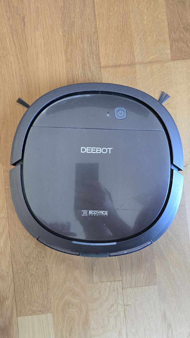 Ecovacs Aspirapolveri & Accessori: Vacuum Robot with mop – Usato da Zürich venduto da ale_2hqb