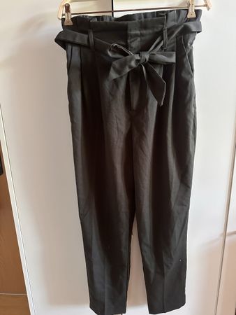 Sommerhose Gr. 38 H&M Dunkelolive