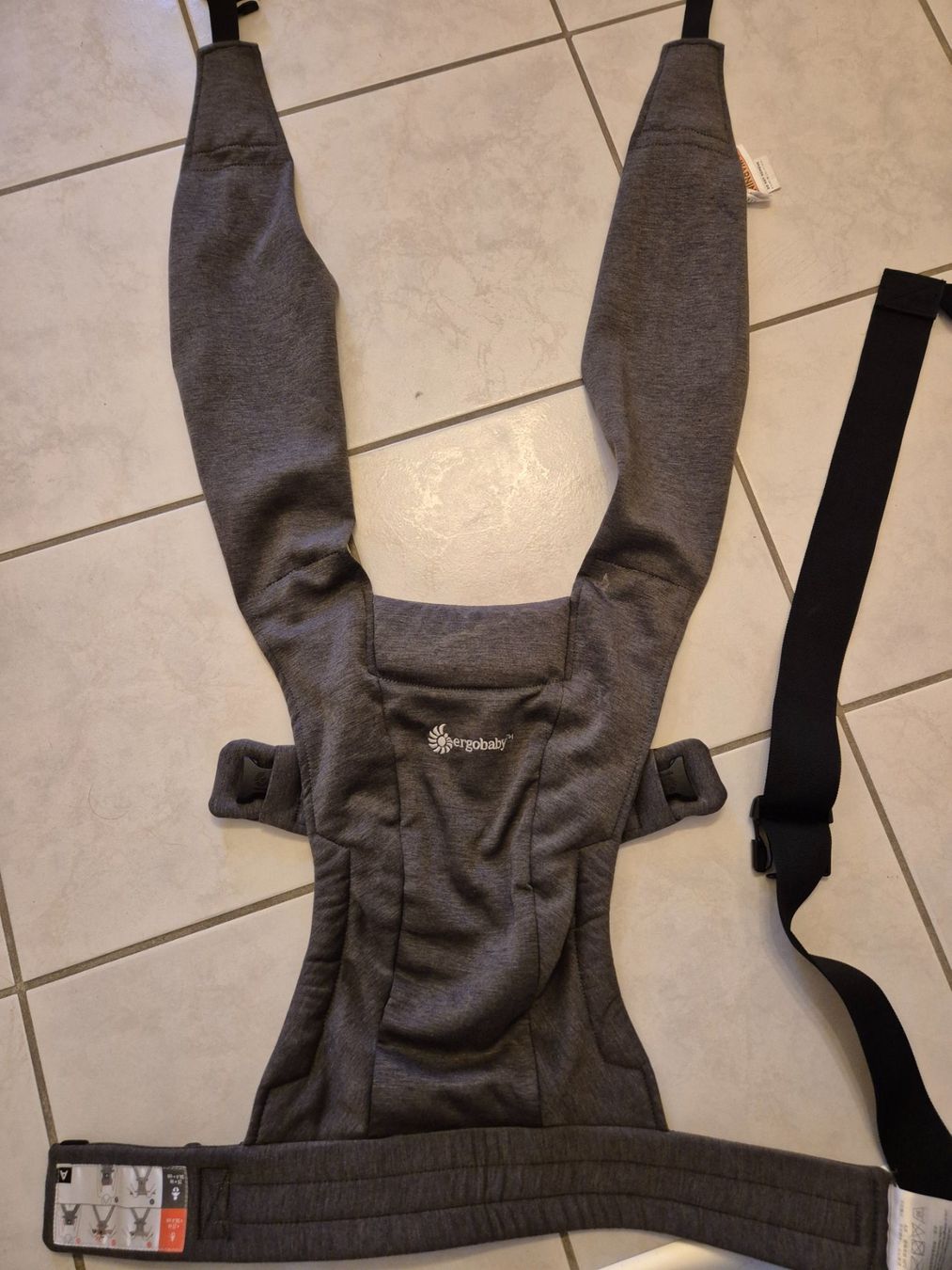 Ergobaby Marsupi portabebè: Babytrage – Usato da Sins venduto da resteine1
