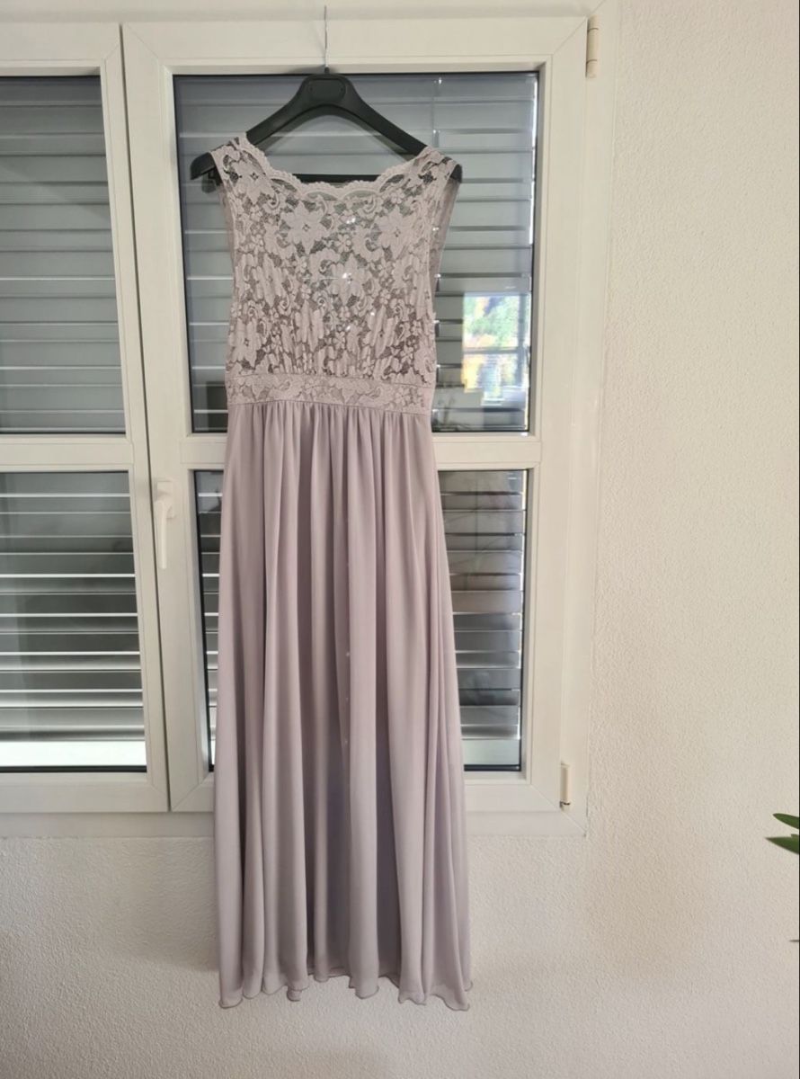 Kleider: Abendkleid Gr. L – Gebraucht aus Spiez von Berossy