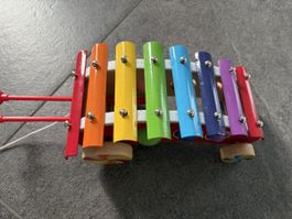 Bieco - Buntes Kinder-Xylofon mit Zugband für kleine Musiker
