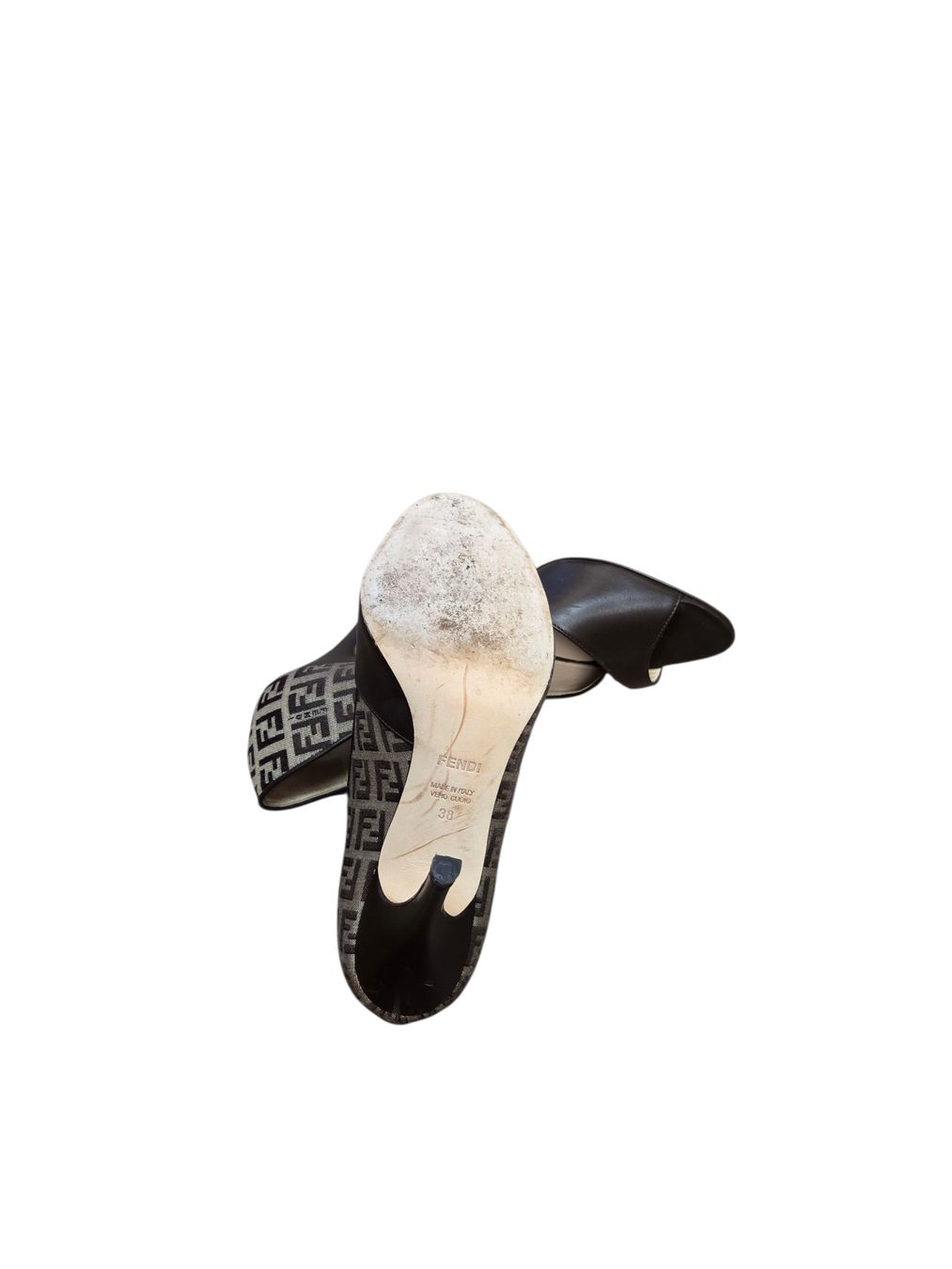 Fendi Scarpe da donna: Fendi Pumps – Usato da Zürich venduto da finesse.shop 7