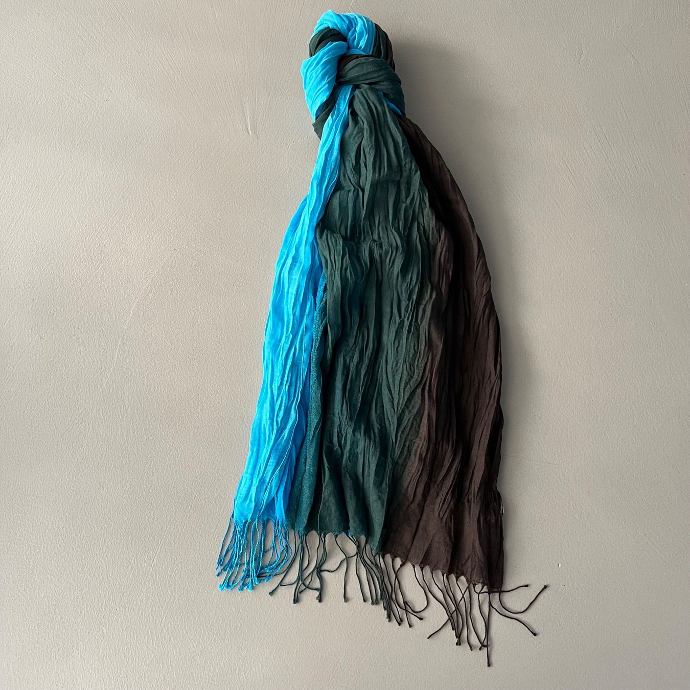 Foulard & Sciarpe: LA PERLA STUDIO Schal 💙 – Usato da Zürich venduto da ClosetQueen 2