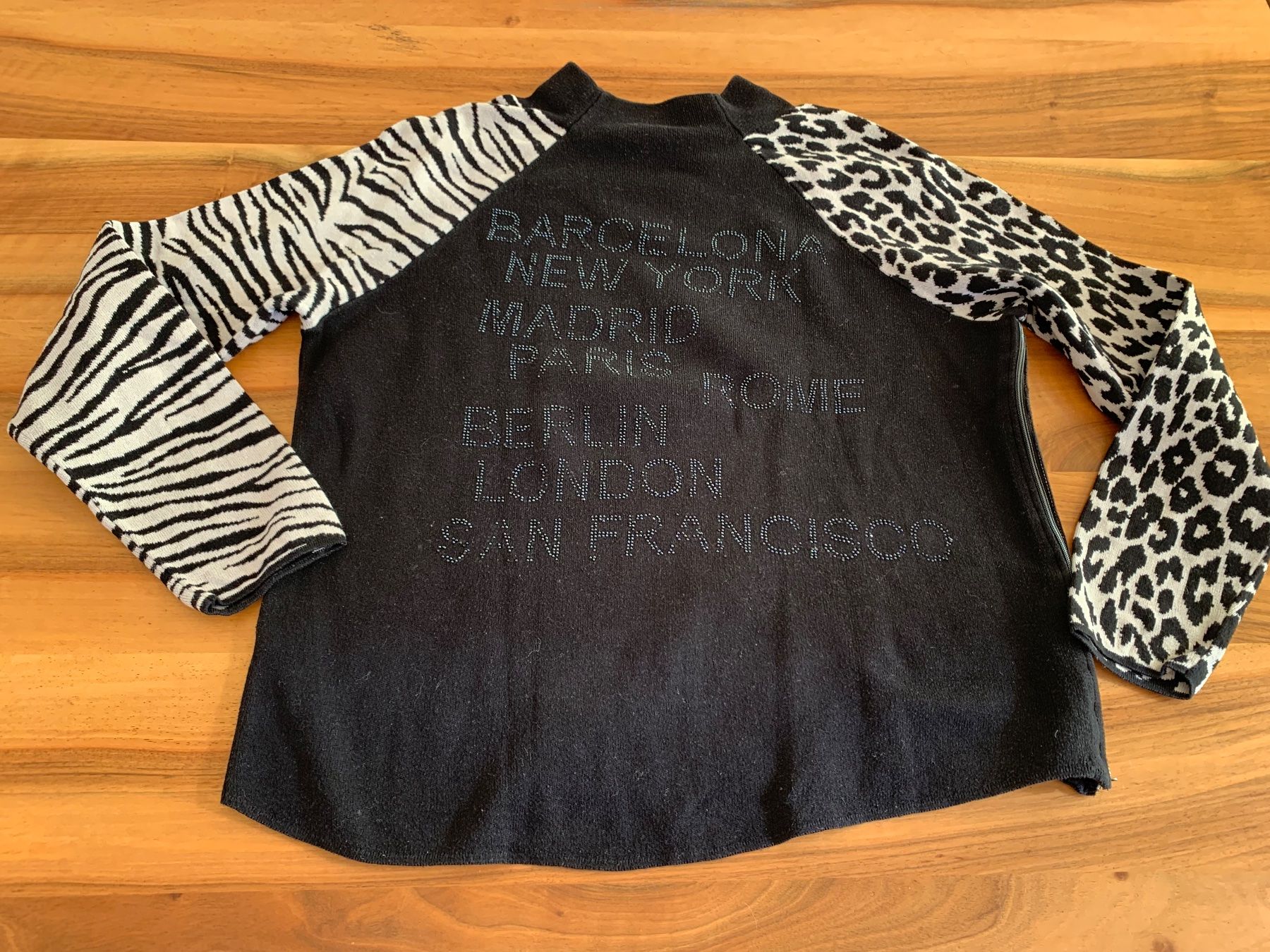 Monari Pullover & Sweatshirts: MONARI trendiger Winter-Pullover mit Städte-Namen Gr. 34/36 – Gebraucht aus Meiringen von Stuffandmore 5