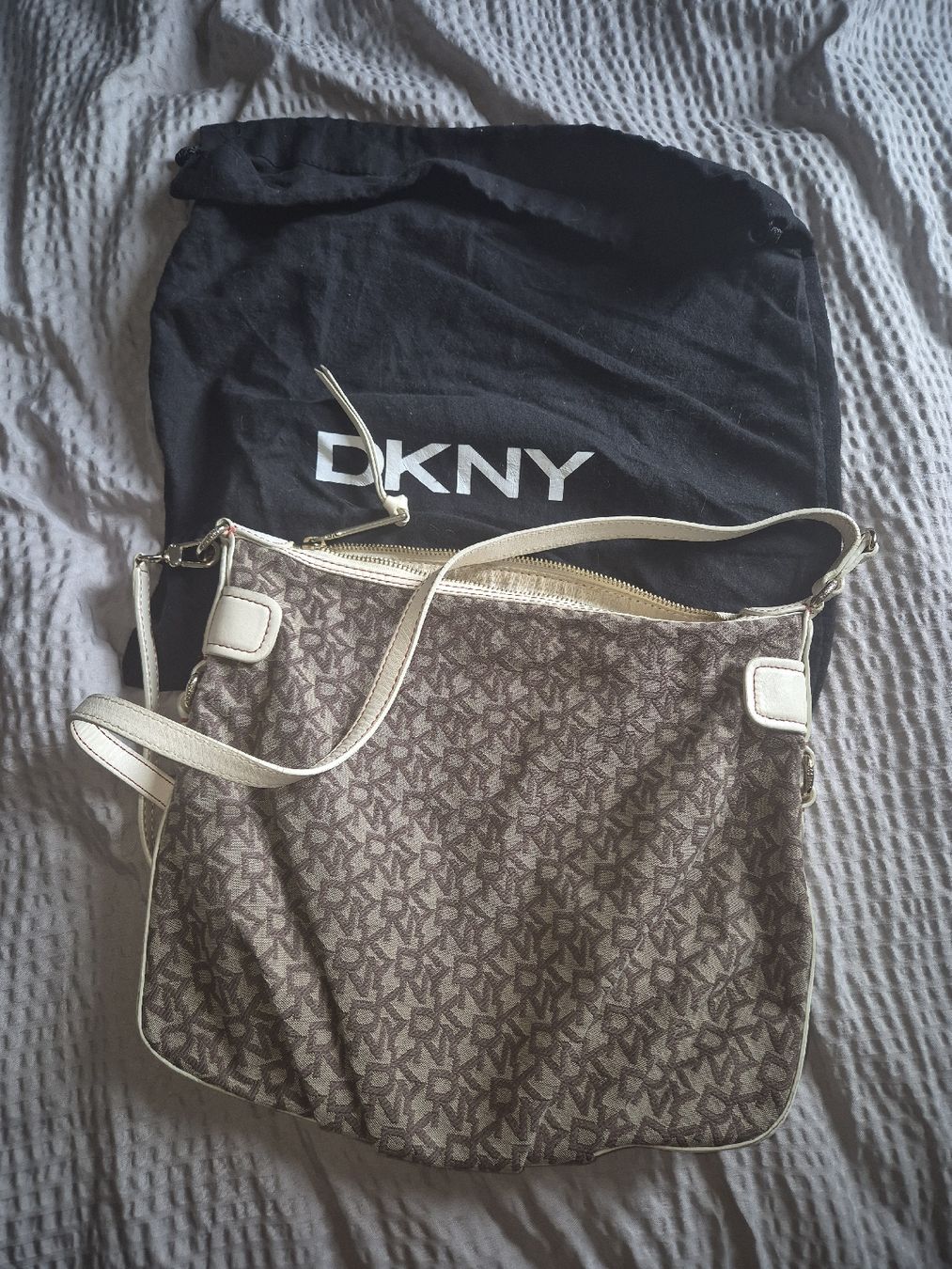 DKNY Borse da donna: DKNY Handtasche – Usato da Basel venduto da Waldfee06