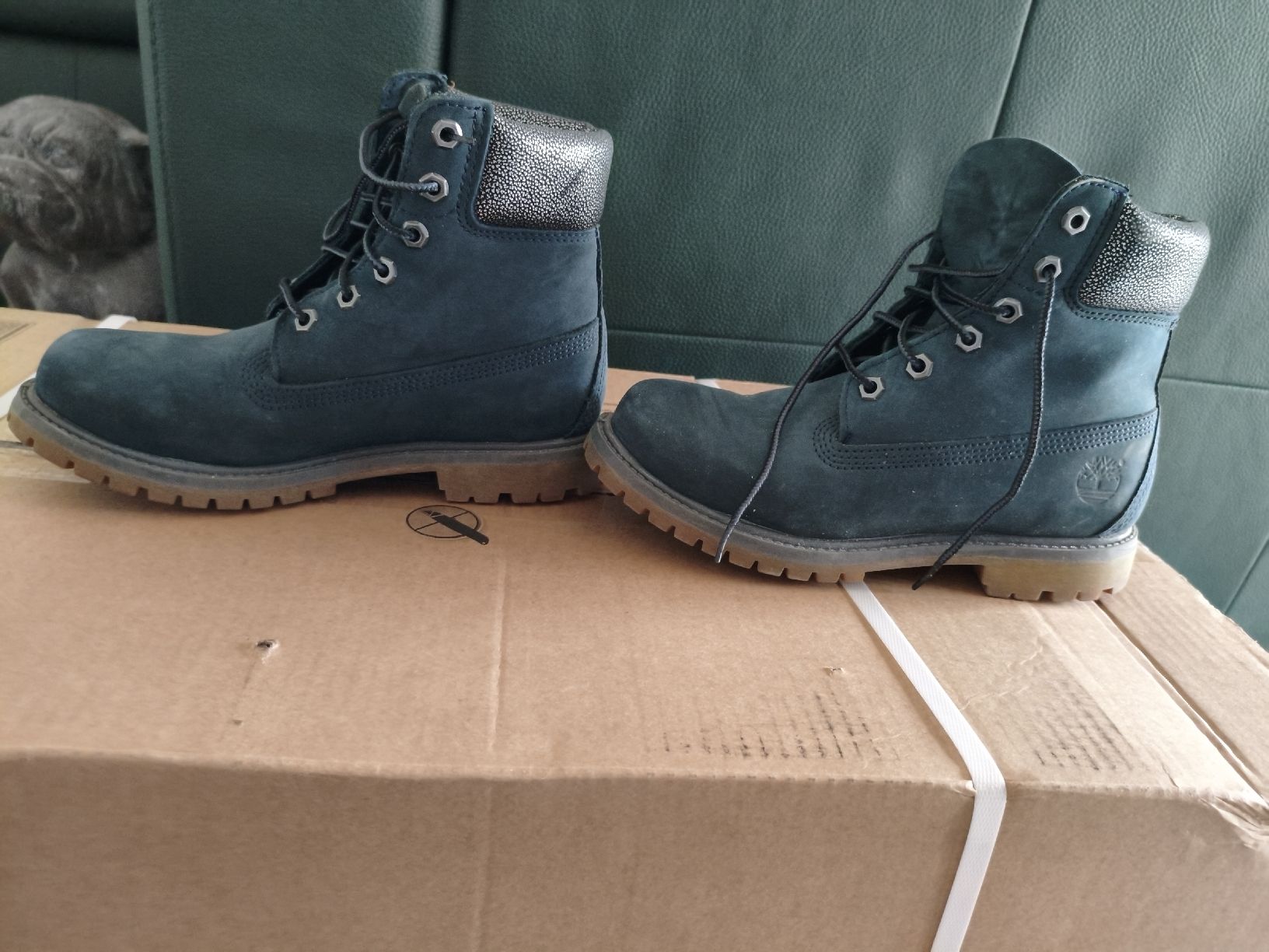 Timberland Scarpe da donna: stivali timberland – Usato da Bioggio venduto da OresteIronix 4