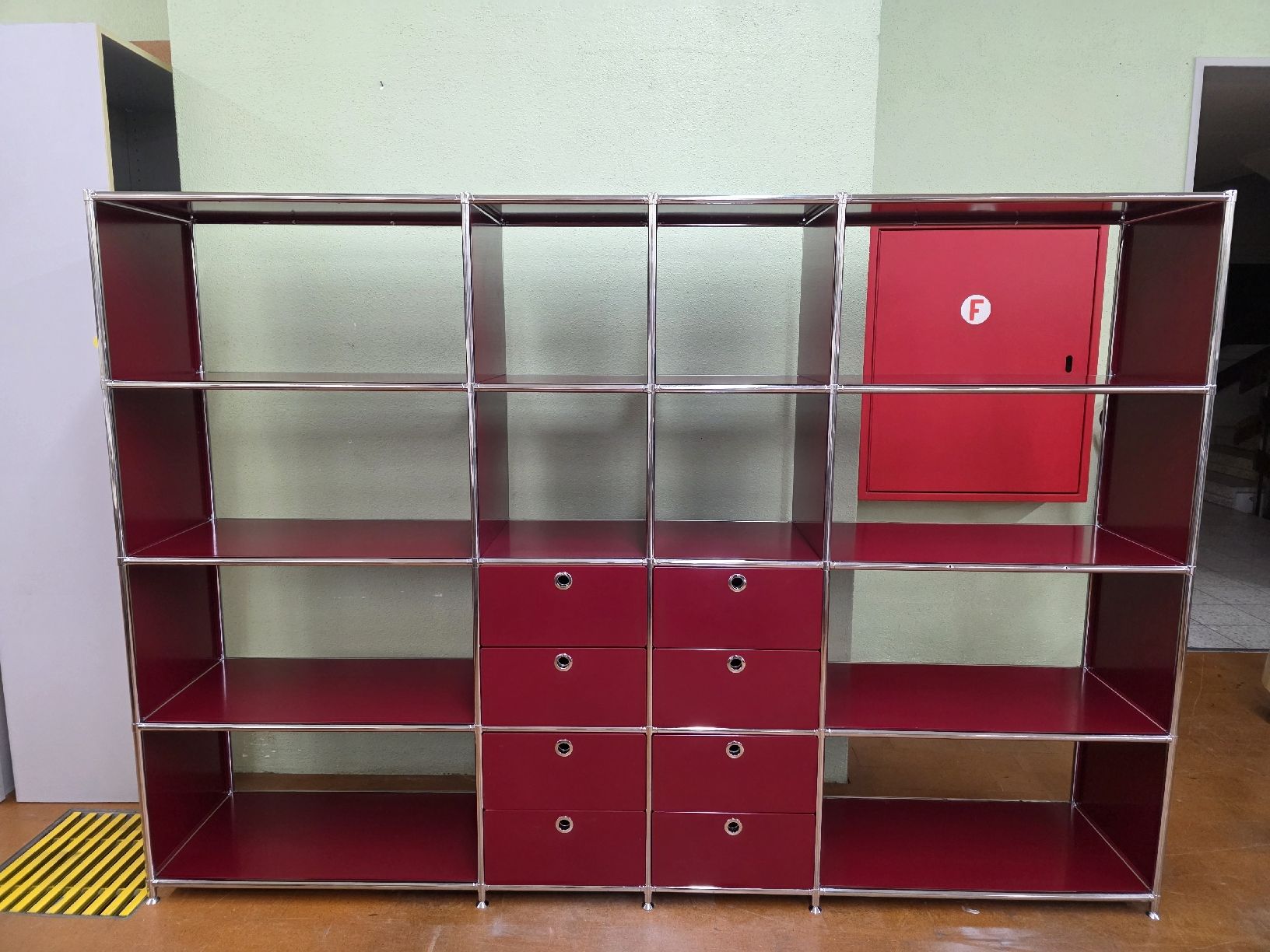 System4 Scaffali: Grosses Designer Regal Quadro / System4 – Usato da Lichtensteig venduto da Polsterwerk 6