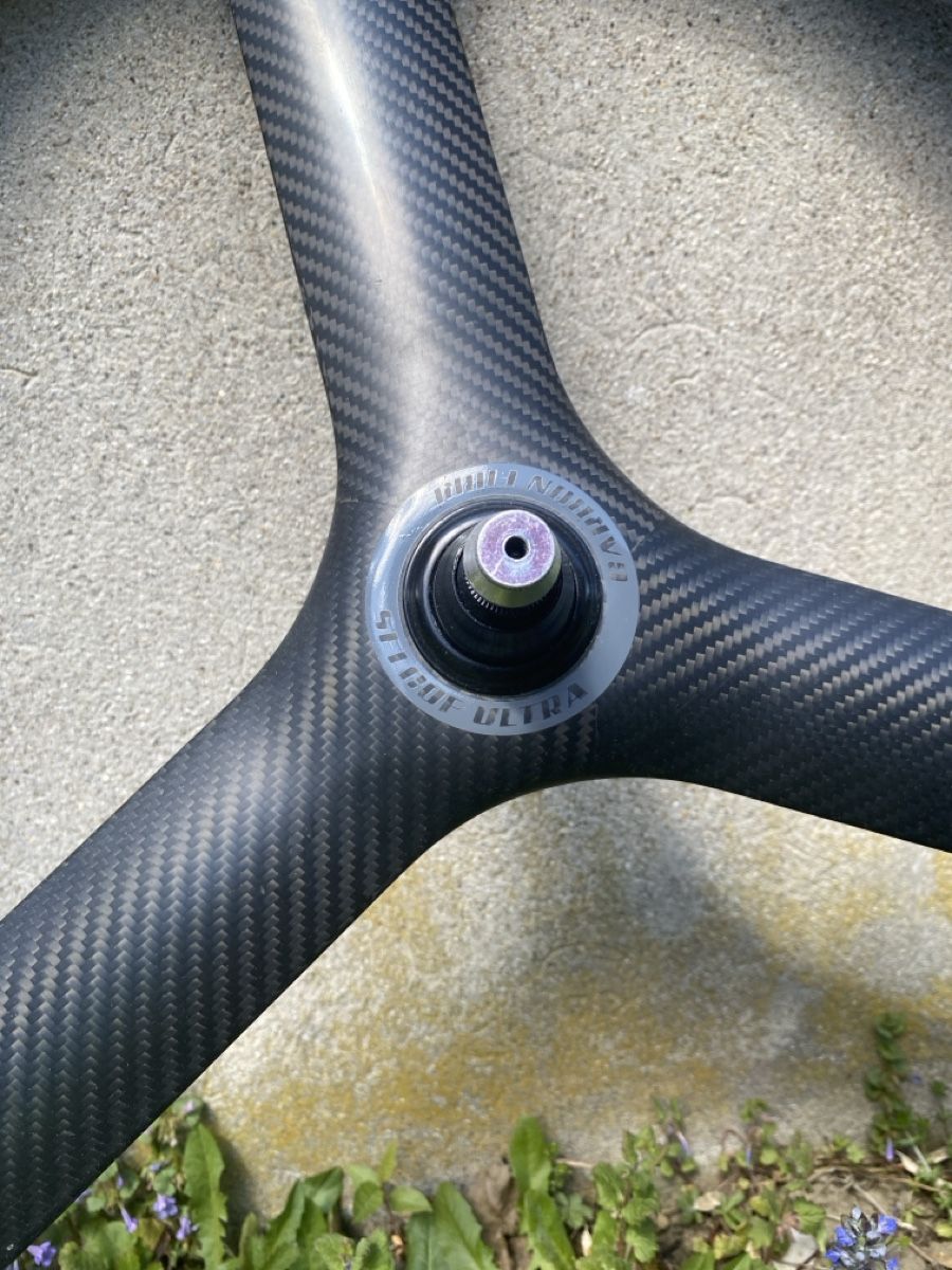 Pneus & Kompletträder: Three spoke carbon wheel clincher – Neu (gemäss Beschreibung) aus Glattbrugg von Junst 2