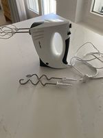 Neu! Handmixer von Turmix. Mit Knethaken