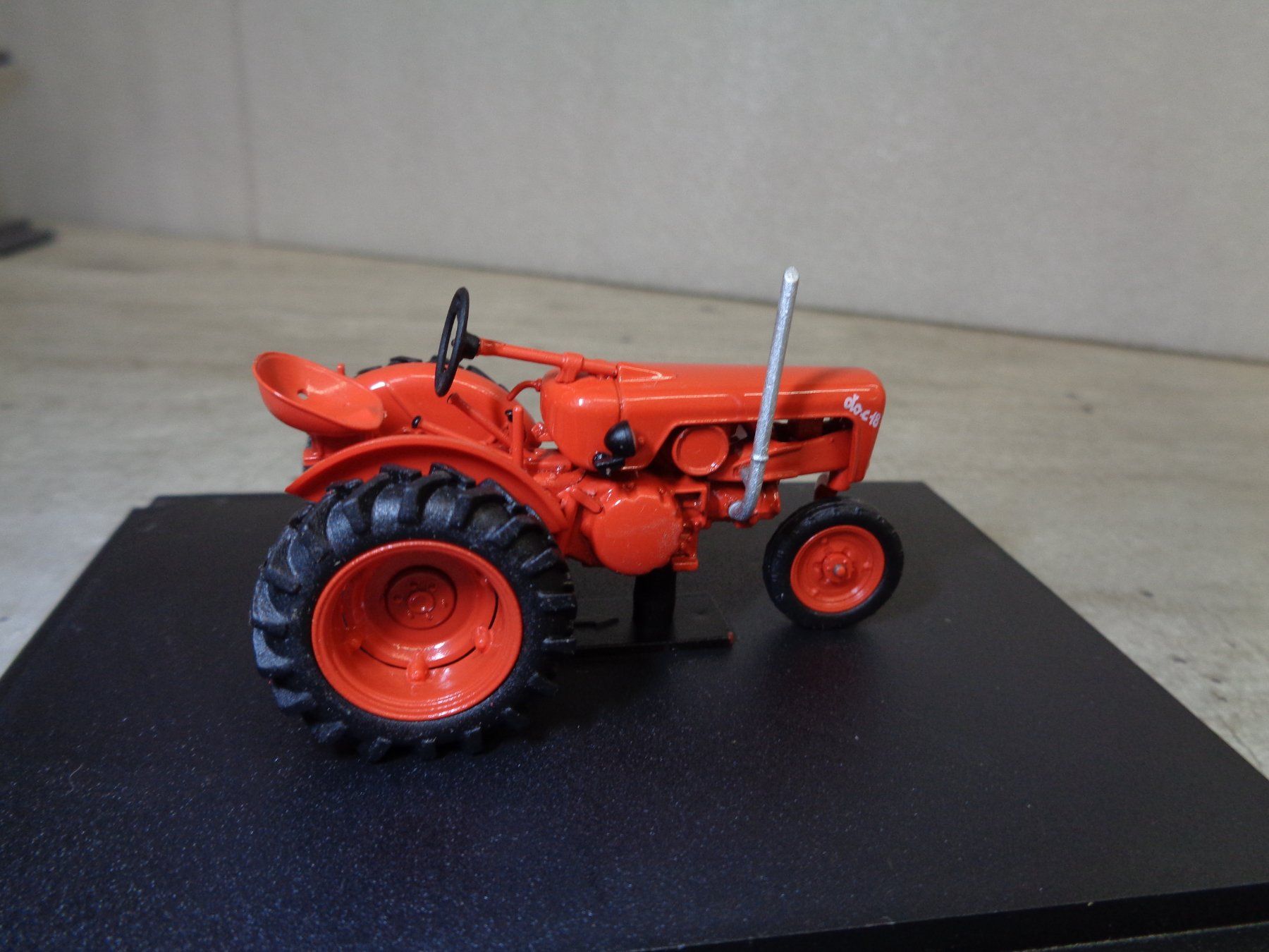 Kit di modellismo & Modellini statici: Hachette 1:43 Tracteur Traktor 1953 – Nuovo (secondo la descrizione) da Reconvilier venduto da rallycar 4