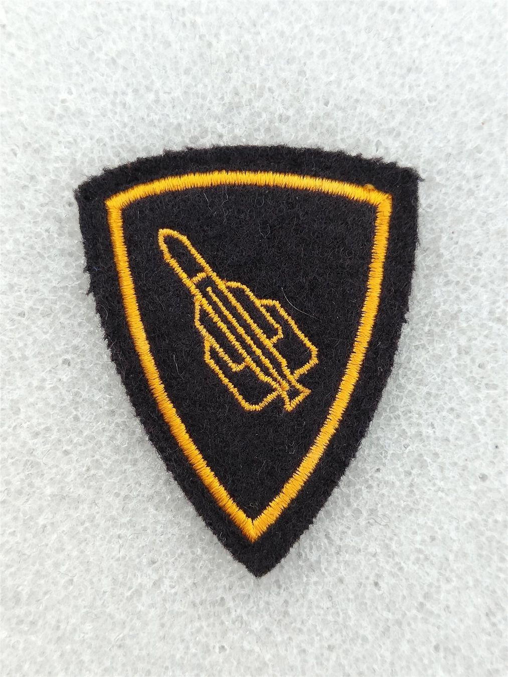 Placchette & Badge: Abzeichen Lenkwaffenschütze Ord. 1995 V3 – Usato da Bauma venduto da SwissMilitaria