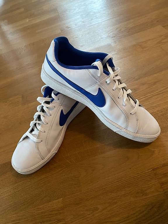 Chaussures hommes: Sneaker Nike, Gr.47 neuwertig – D'occasion à Iffwil par tan_l2nr