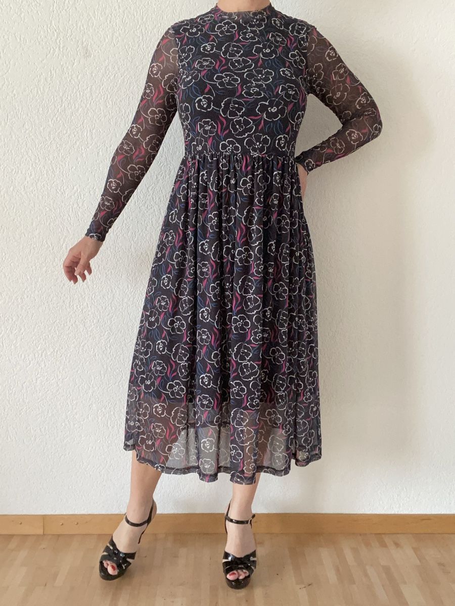 Vestiti: Manguun Kleid, Grösse 34 – Nuovo (secondo la descrizione) da Neftenbach venduto da ElenaLo