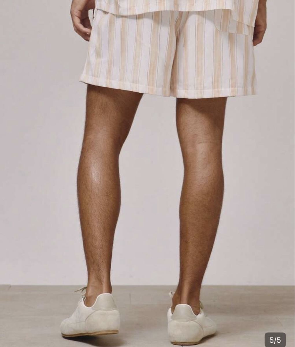Pantaloni: Kurze Hosen gestreift Grösse M – Nuovo e nell'imballaggio originale da Kloten venduto da 20RM 1
