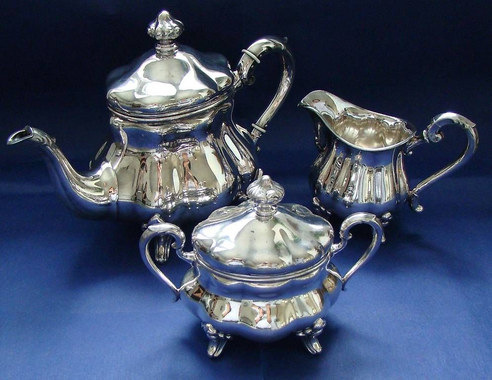Teekannen: Silber Tee-Set, Teekanne, Milchkännchen & Zuc – Gebraucht aus Allschwil von JosefK04 1