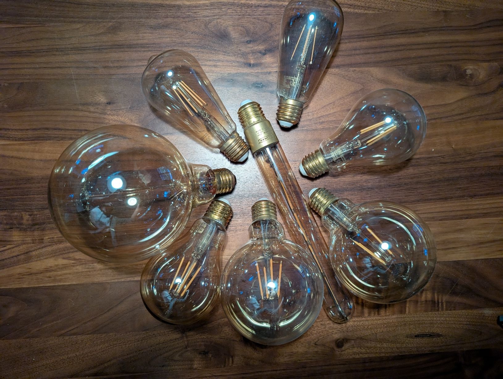 Kronleuchter & Deckenlampen: 8 Vintage Edison Style Bulbs – Gebraucht aus Zürich von morgannpz